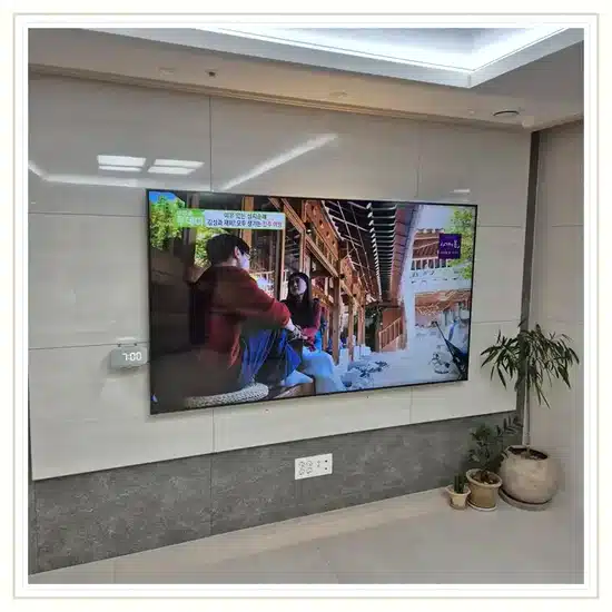 벽걸이TV 설치 참고 이미지 20-16 두 번째 사진